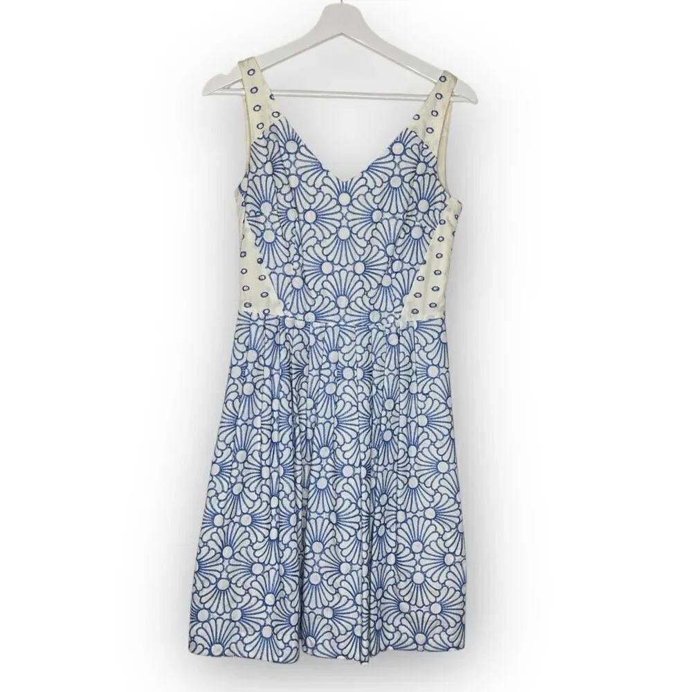 Antonio Melani Embroidered Blue Poplin Floral A-line Sleeveless Dress Women’s 4